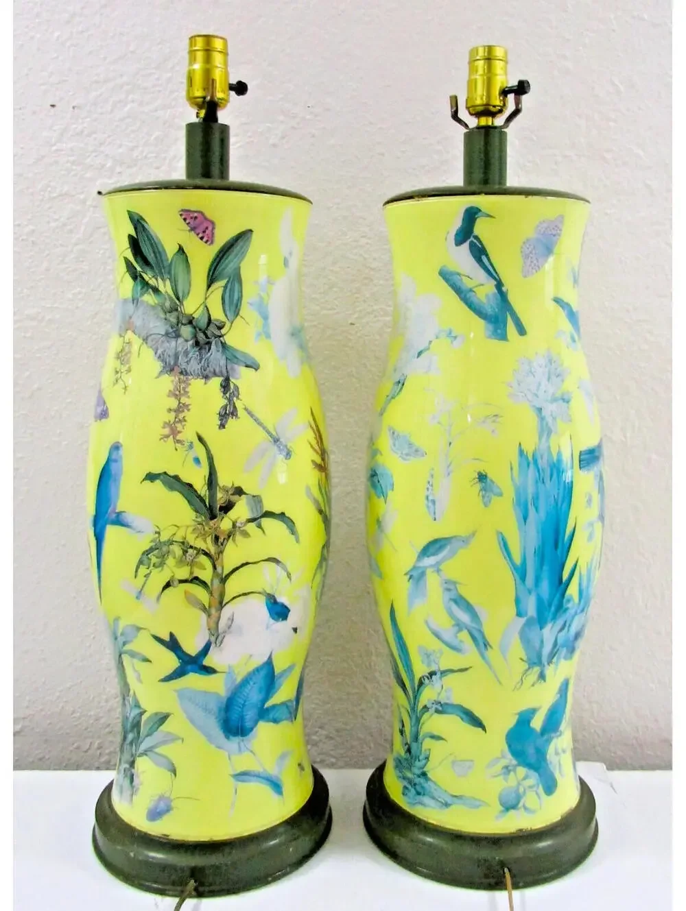 Pair of English Mid-Century Palm Beach Reverse Decoupage Botanical Table Lamps